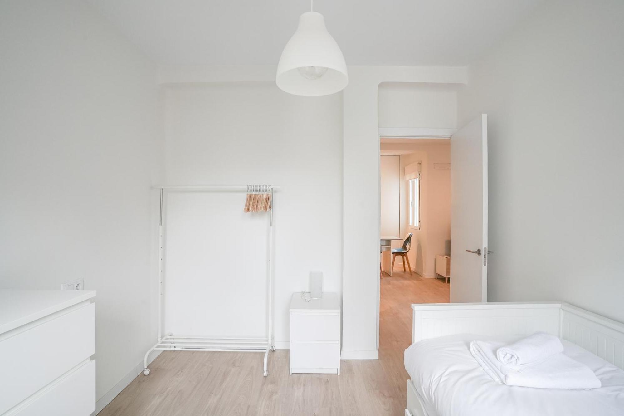 Bright Modern - 2Bedrooms 1Bath - Delicias Madrid Buitenkant foto