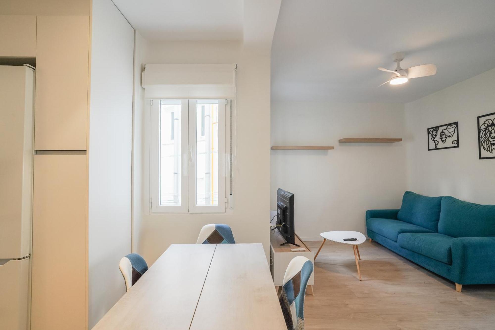 Bright Modern - 2Bedrooms 1Bath - Delicias Madrid Buitenkant foto