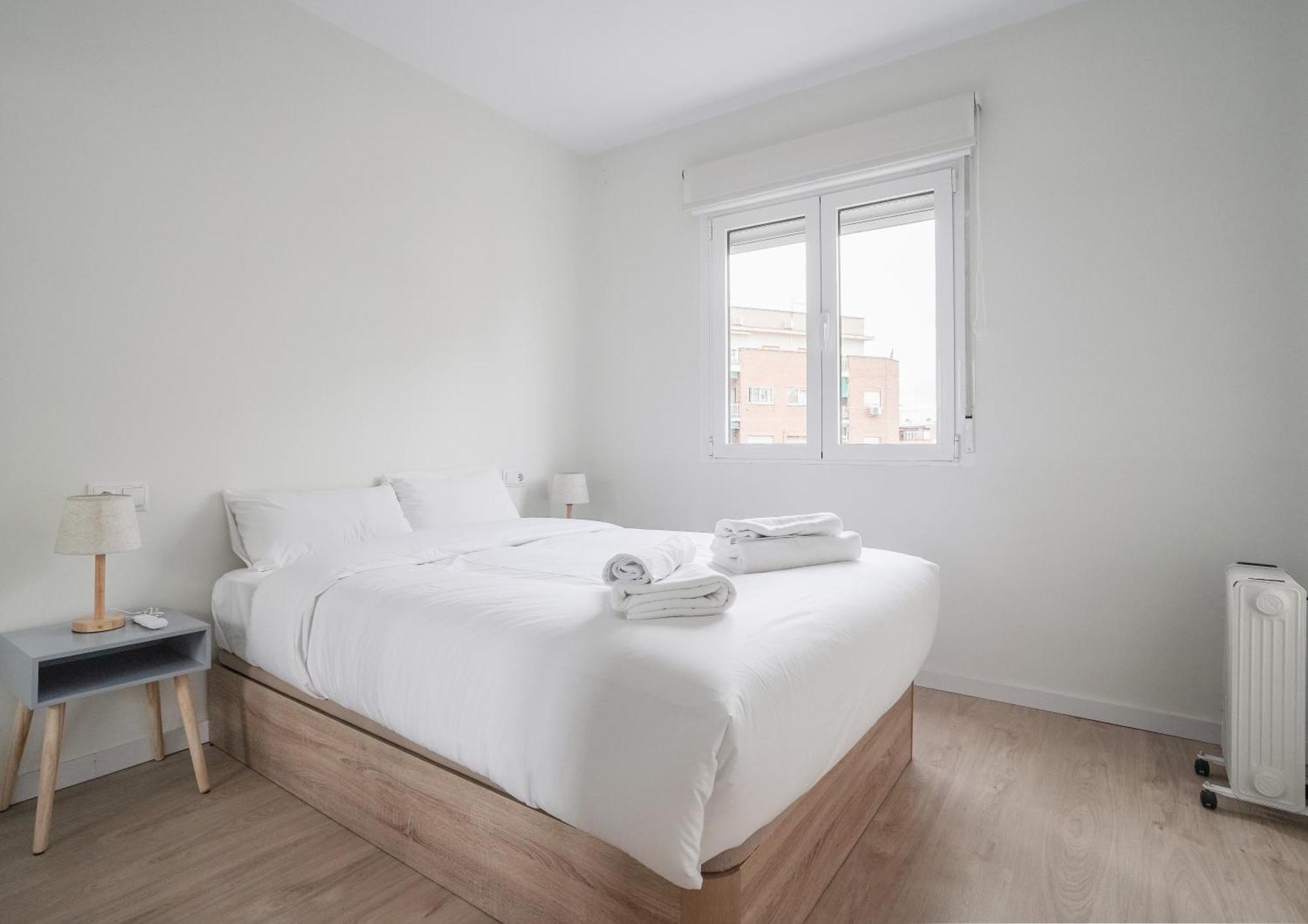 Bright Modern - 2Bedrooms 1Bath - Delicias Madrid Buitenkant foto