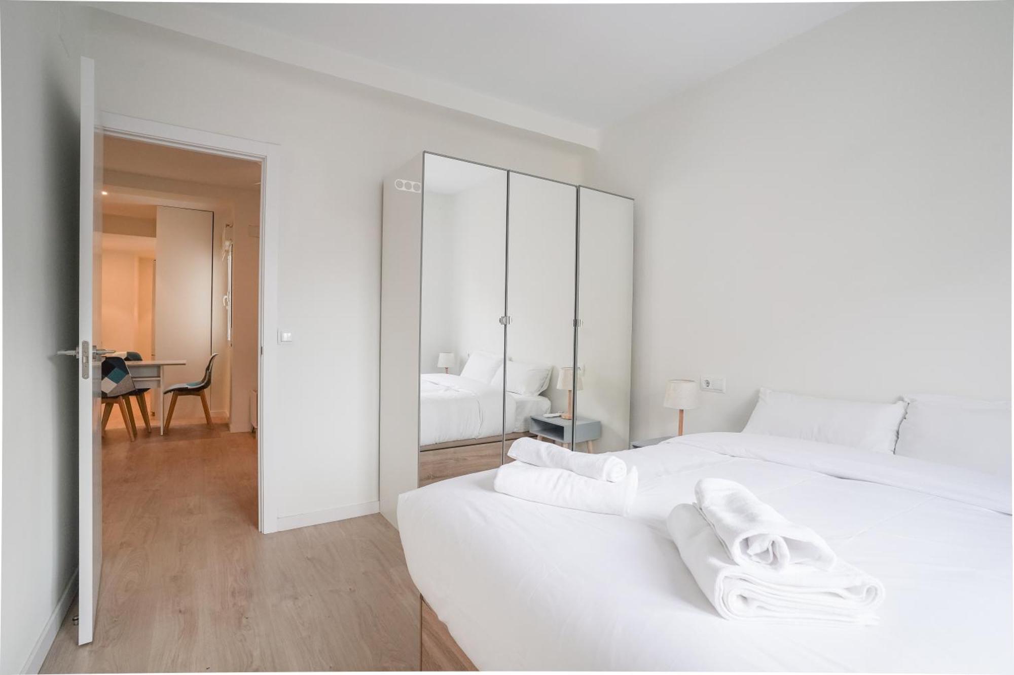 Bright Modern - 2Bedrooms 1Bath - Delicias Madrid Buitenkant foto